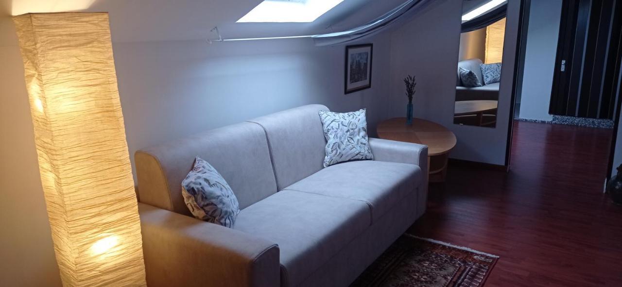 Appartamento Mansardato Ipatrizi Moncalieri Extérieur photo