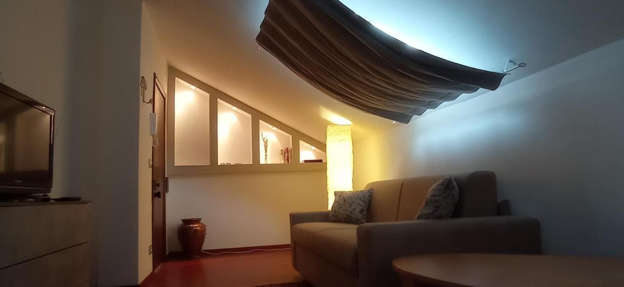 Appartamento Mansardato Ipatrizi Moncalieri Extérieur photo
